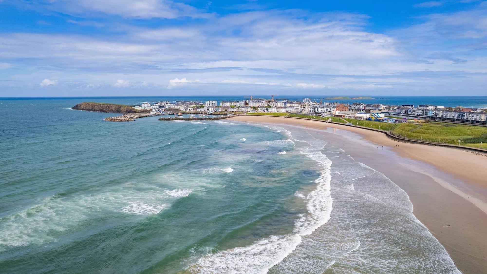 2 Dunluce Green - Portrush By The Sea Exterior foto